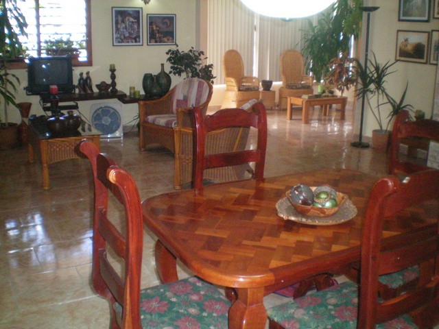 15- LUXURY INDEPENDENT APARTMENT TO RENT IN HAVANA